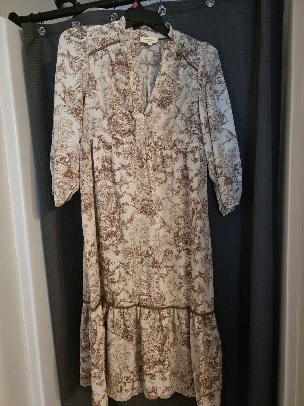 Women's Cream and Brown Printed Midi Dress